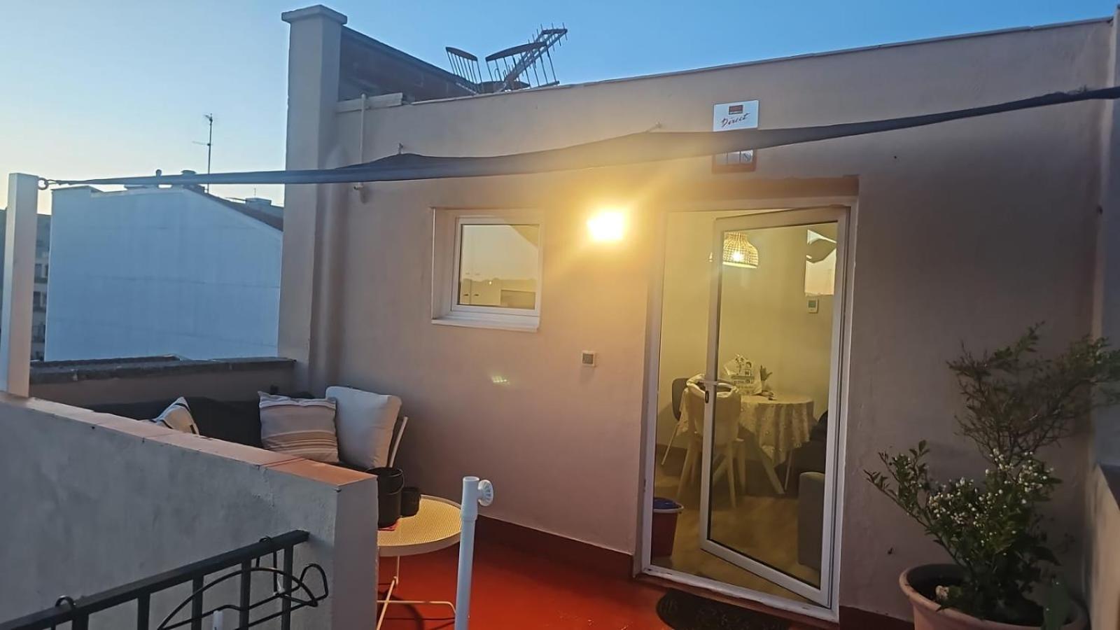Atico Hygge & Art Space Terrassa Ngoại thất bức ảnh